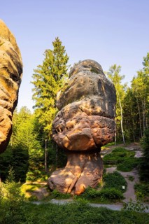 The Kelchstein is a mushroom rock in the Zittau Mountains near Oybin in Saxony and is part of the