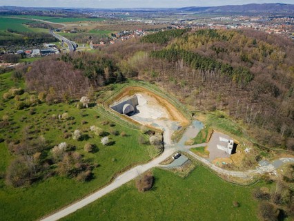 DEGES is currently building the 172n federal road as a southern bypass of Pirna, starting from the