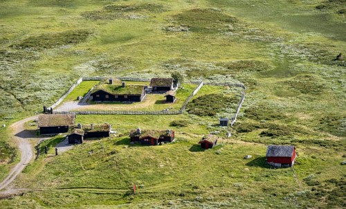 Houses with grass roofs, tundra landscape, Fjell, Oystre Slidre, Jotunheimen National Park, Norway,