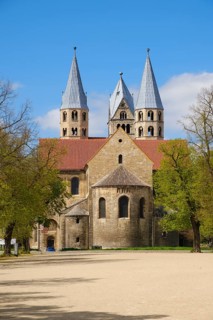 Church of Our Dear Lady, Romanesque Basilica, Domplatz, Halberstadt, Harz Mountains, Saxony-Anhalt,
