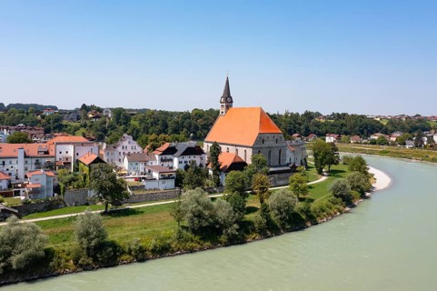 Drone shot, collegiate church, Laufen an der Salzach, Rupertiwinkel, Upper Bavaria, Bavaria,