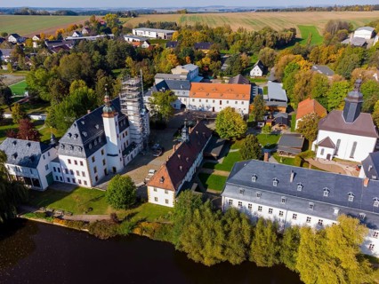 Blankenhain Castle in Blankenhain near Crimmitschau was once part of a knight's estate and,