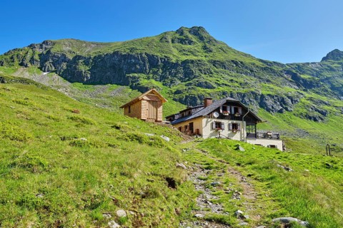 Landawirseehütte with Samspitze, Schladminger Tauern, Göriach, Lungau, Salzburg