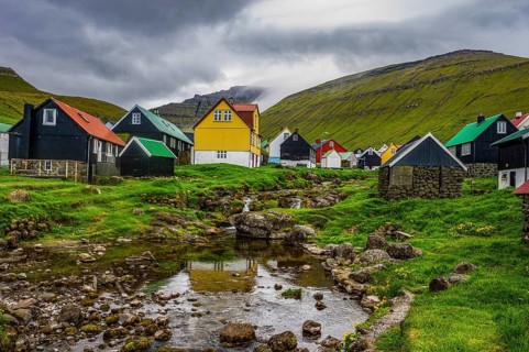Colourful houses in the village of Gjogv, Estuyroy, Faroe islands, Denmark, Europe