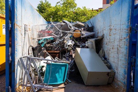 Pilot project on waste prevention and reuse launched. Reuse instead of throwing away: From June