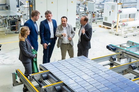 Ministerial visit to MeyerBurger Freiberg