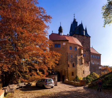 Kriebstein Castle rises on a steep rock above the Zschopau. Within the large group of hilltop