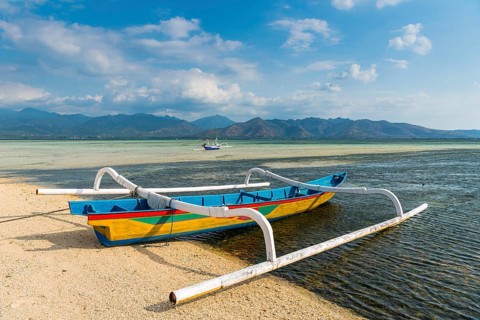 Traditional old fishing boat, sea, colourful, ocean, fishing, fishing, work, tropical, empty,