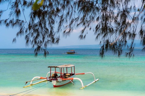 Traditional fishing boat, water, sea, ocean, fishing, tourism, travel, nobody, empty, lonely, calm,