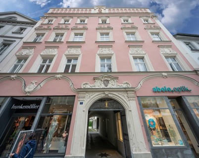 Late Baroque façade with Gothicised attic, around 1752, Theresienplatz 3, Straubing, Lower Bavaria,