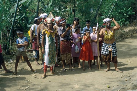 Ngaben (cremation ceremony), guard in front of the house of the deceased Bali, Indonesia, Asia