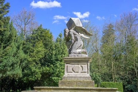Statue symbolising time, garden of Villa Barbarigo, Valsanzibio, Galzignano Terme, Province of