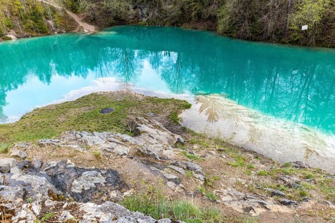 Blue lake in the Harz Mountains near Rübeland with turquoise-coloured water