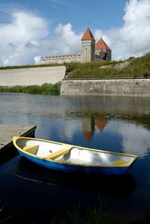 Rowing boat in front of the castle in Kuressaare, Saaremaa, Estonia, Europe