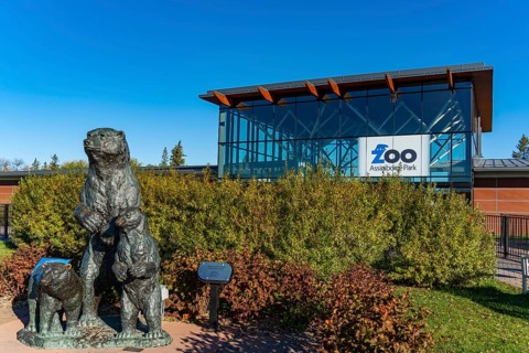 Entrance of Assiniboine Park Zoo in Winnipeg, Canada, North America