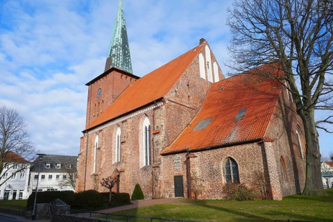 Neustadt in Holstein town church