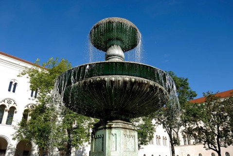 Fountain at the Ludwig-Maximilians-University, Munich