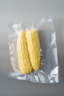 Vacuum sealed fresh corncobs for sous vide cooking