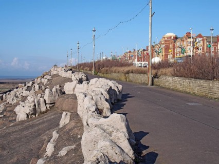 Blackpool, Lancashire, United Kingdom, 07 March 2020: The pedestrian walkway along the south