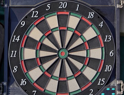 Electronic plastic darts target pub sport game