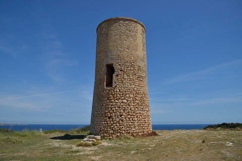 Torre del Serral dels Falcons, Falcon Tower, Porto Cristo, Majorca, Balearic Islands, Spain, Europe