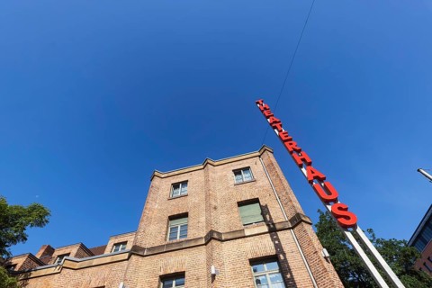 Theaterhaus Stuttgart in the former Rheinstahlhalle at Pragsattel, exterior view, private theatre,