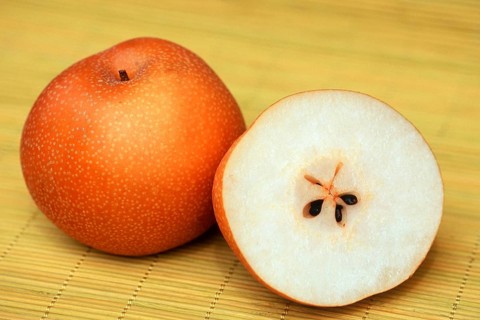 Asian pears, Asian pear (Pyrus pyrifolia), Nashi, optional