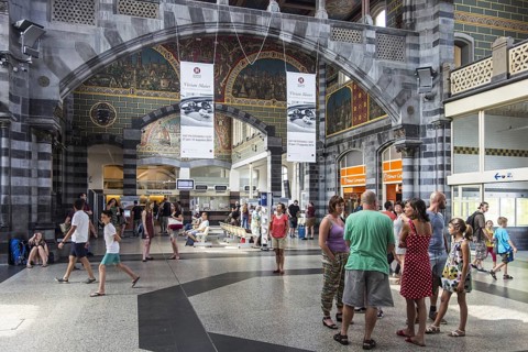 Murals in sgraffito style in the main entrance hall of the Gent-Sint-Pieters, Saint Peter's railway