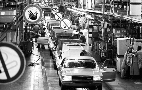 Car production at the Ford factory on 12.02.1976 in Cologne, Germany, Europe