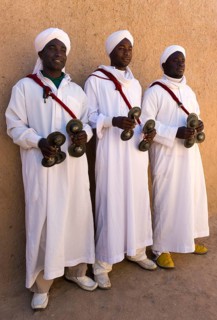 Morocco, traditional musicians with instruments, Pigeons du Sable group, Merzouga, Erg Chebbi
