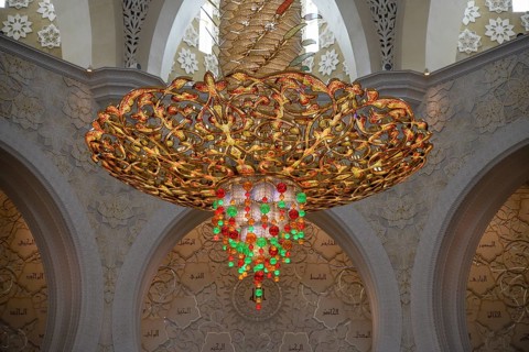 Chandelier, Sheikh Zayed Mosque, Abu Dhabi City, Emirate of Abu Dhabi, United Arab Emirates, Asia