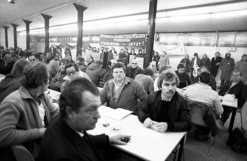 Meeting of the shop stewards of IG Metall at Hoesch AG Westfalenhuette on 05.11.1980 in Dortmund,
