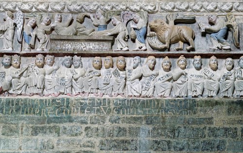 Detail, Romanesque rood screen with ancestors of Jesus, above it revival Mary and the evangelist
