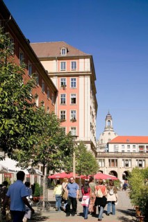 The Weiße Gasse with its new buildings from the 1950s was transformed into a pub district