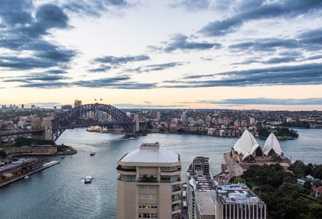 Overlook over Sydney harbour after sunset, Sydney, New South Wales, Australia, Oceania