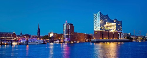 Elbe Philharmonic Hall and Columbus Haus in the evening, Hafencity, Hamburg, Germany, Europe