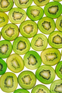 Sliced gooseberry ( Actinidia chinensis, Actinidia) , kiwi fruit