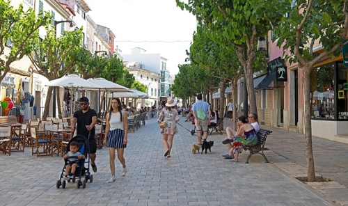 Pedestrian zone in Mao, Mahon, Menorca, Spain, Europe