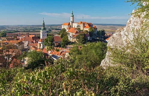 Old town centre and castle, Mikulov, Czech Republic, Europe