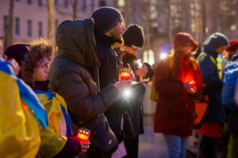 On the first anniversary of the Russian invasion of Ukraine, a large solidarity rally of Dresdeners