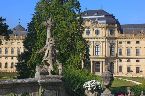 The Würzburg Residenz, putti on the bastion, park side, UNESCO World Heritage Site, Würzburg, Lower
