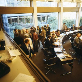Ruhr area. Press hype in a courtroom. Waiting for the defendant. ca. 1979-80