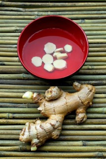 Ginger tea and Ginger (Zingiber officinale)