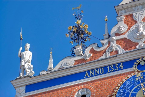 The Blackheads' House on the Town Hall Square, Rathausplatz in Riga, Latvia, Europe