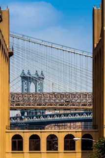 View through Brooklyn-bridge to Manhattan-Bridge, landmark, bridge, construction, New York City,
