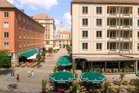 The Weiße Gasse with its new buildings from the 1950s was transformed into a pub district