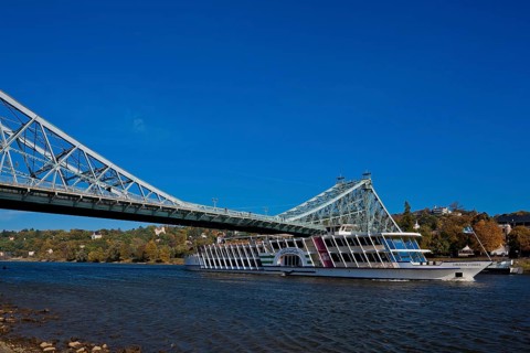 Elbe Bridge Blue Wonder