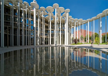 Säulengarten, SAB Forum, new building Sächsische Aufbaubank, Leipzig, Saxony, Germany, Europe
