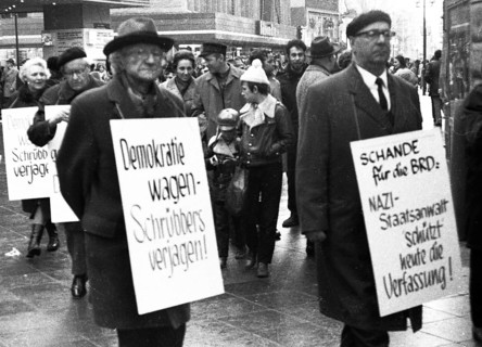 Nazi victims and leftists demonstrated on 2. 2. 1972 in the centre of Cologne against the Nazi