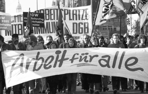 More than 100, 000 followed the DGB's call in 1982 for a large demonstration against unemployment